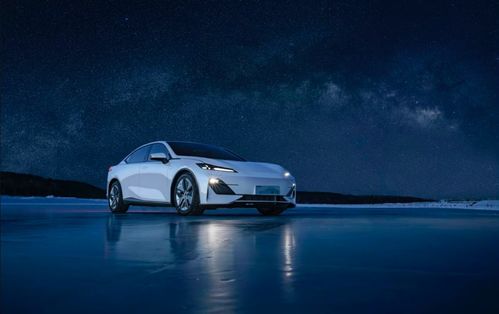 長(zhǎng)安汽車2025新能源藍(lán)圖 香格里拉計(jì)劃下的深藍(lán)崛起與百萬(wàn)銷量挑戰(zhàn)